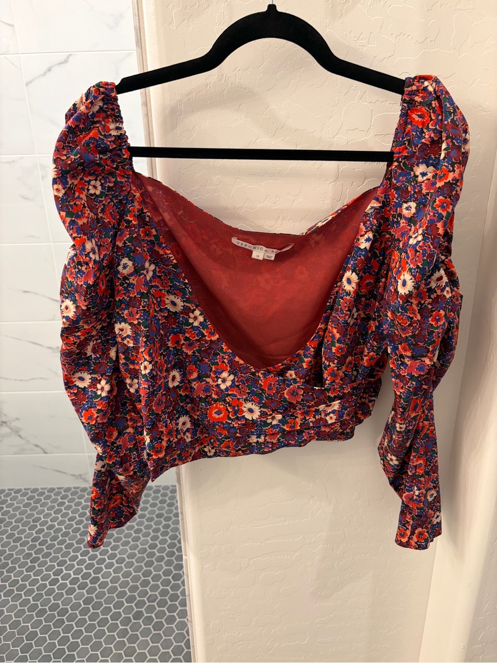 Veronica Beard Silk Red Multi Floral Puff-Sleeve Crop Top